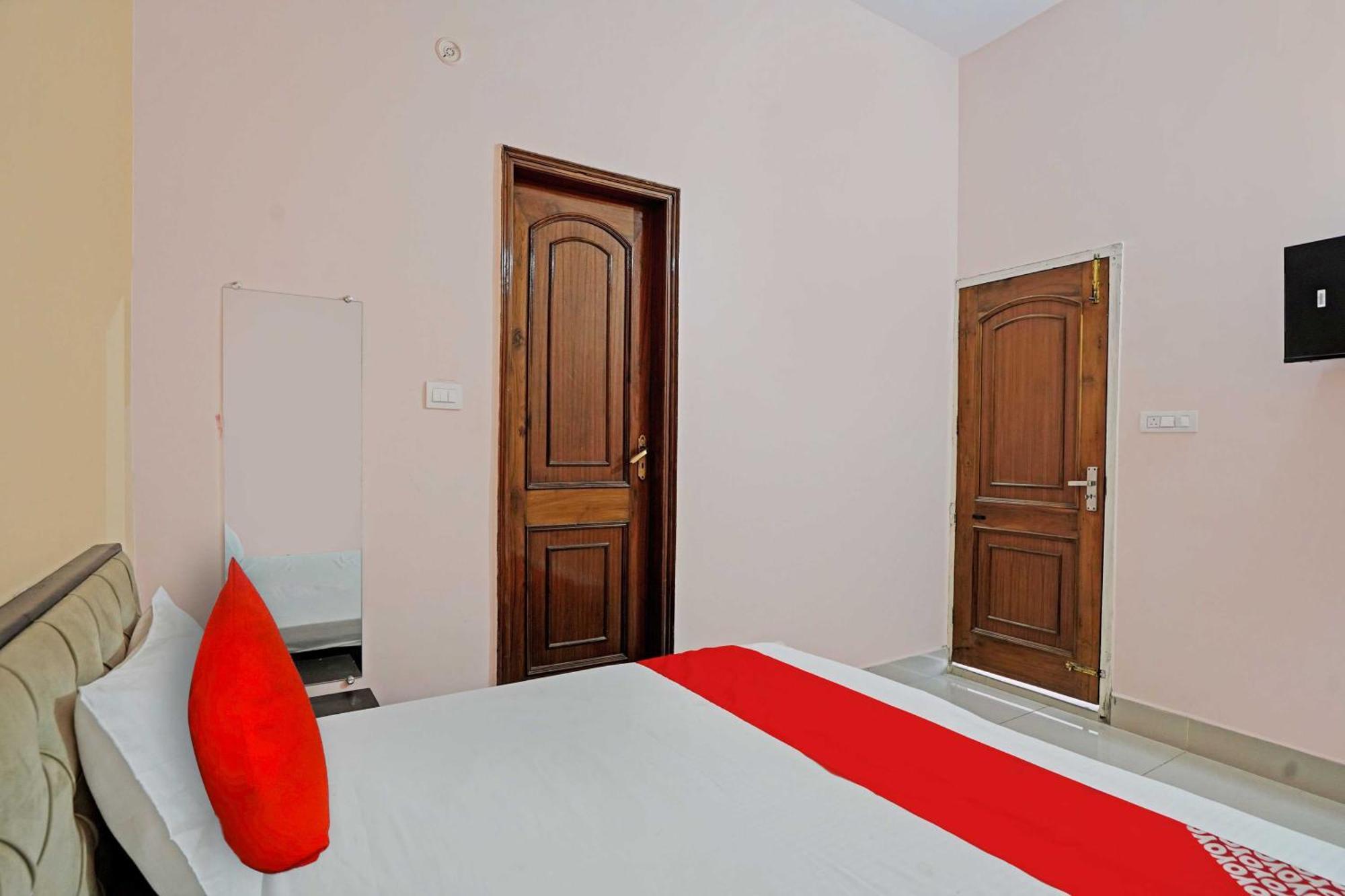 Hotel O As Hotel Ghaziabad Extérieur photo